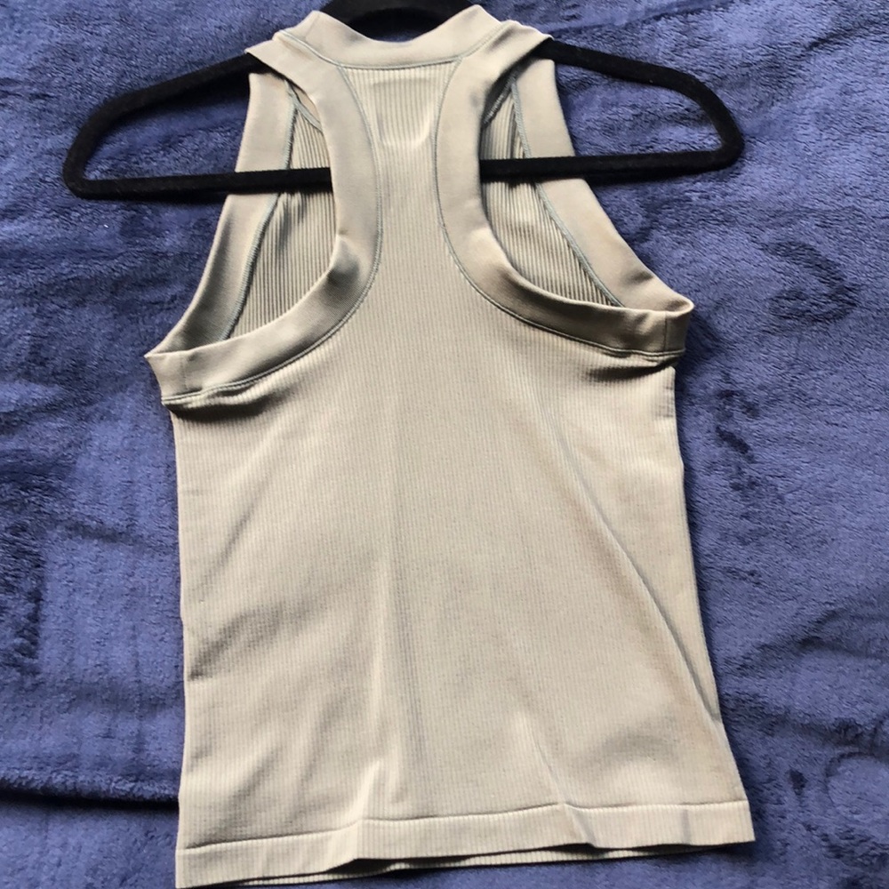 Athleta - Picture 5 of 5